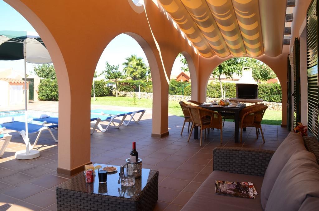 Villas Las Golondrinas Кала-ен-Бош Номер фото